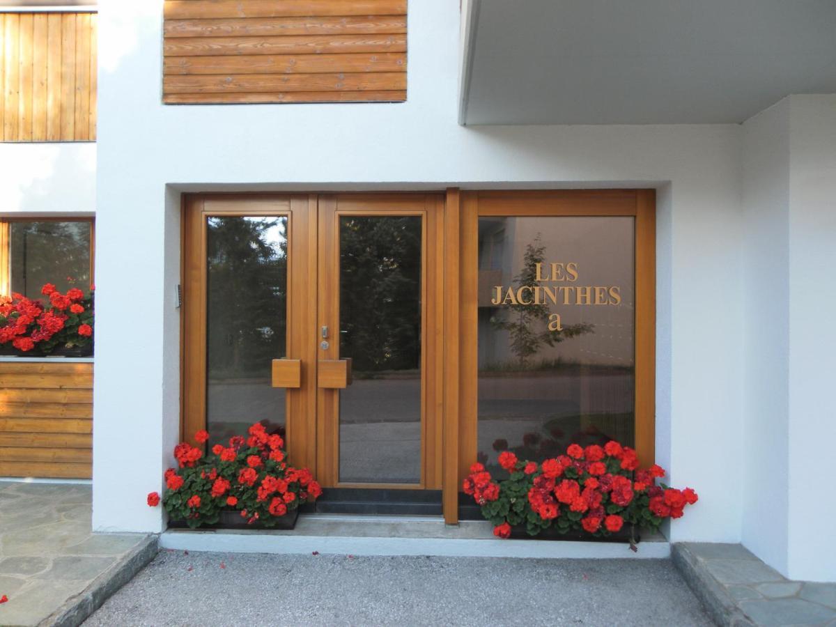 La Jacinthe De Crans Apartment Екстериор снимка